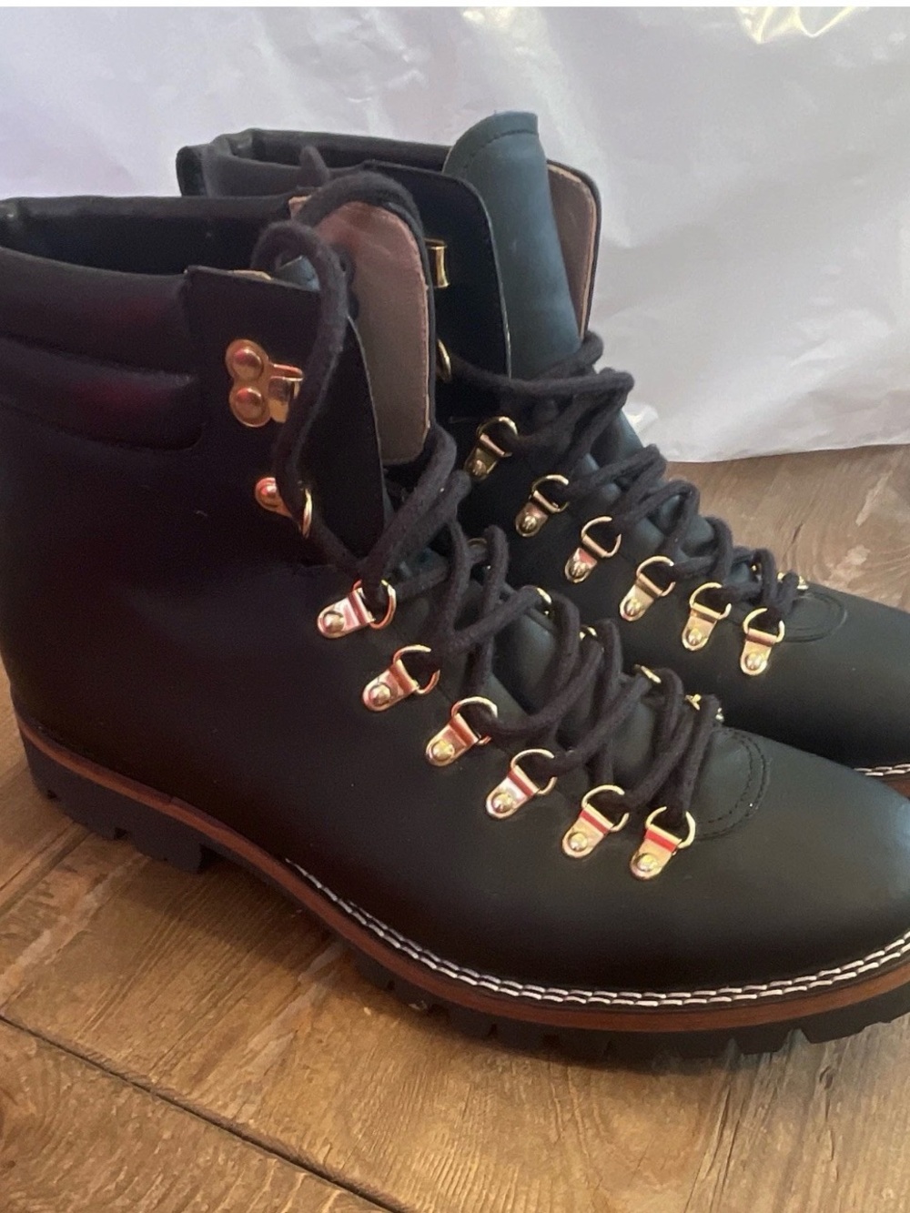 TAFT Viking Leather Boots Mens 11 Black Vintage Boots Vibram Gorpcore Danner